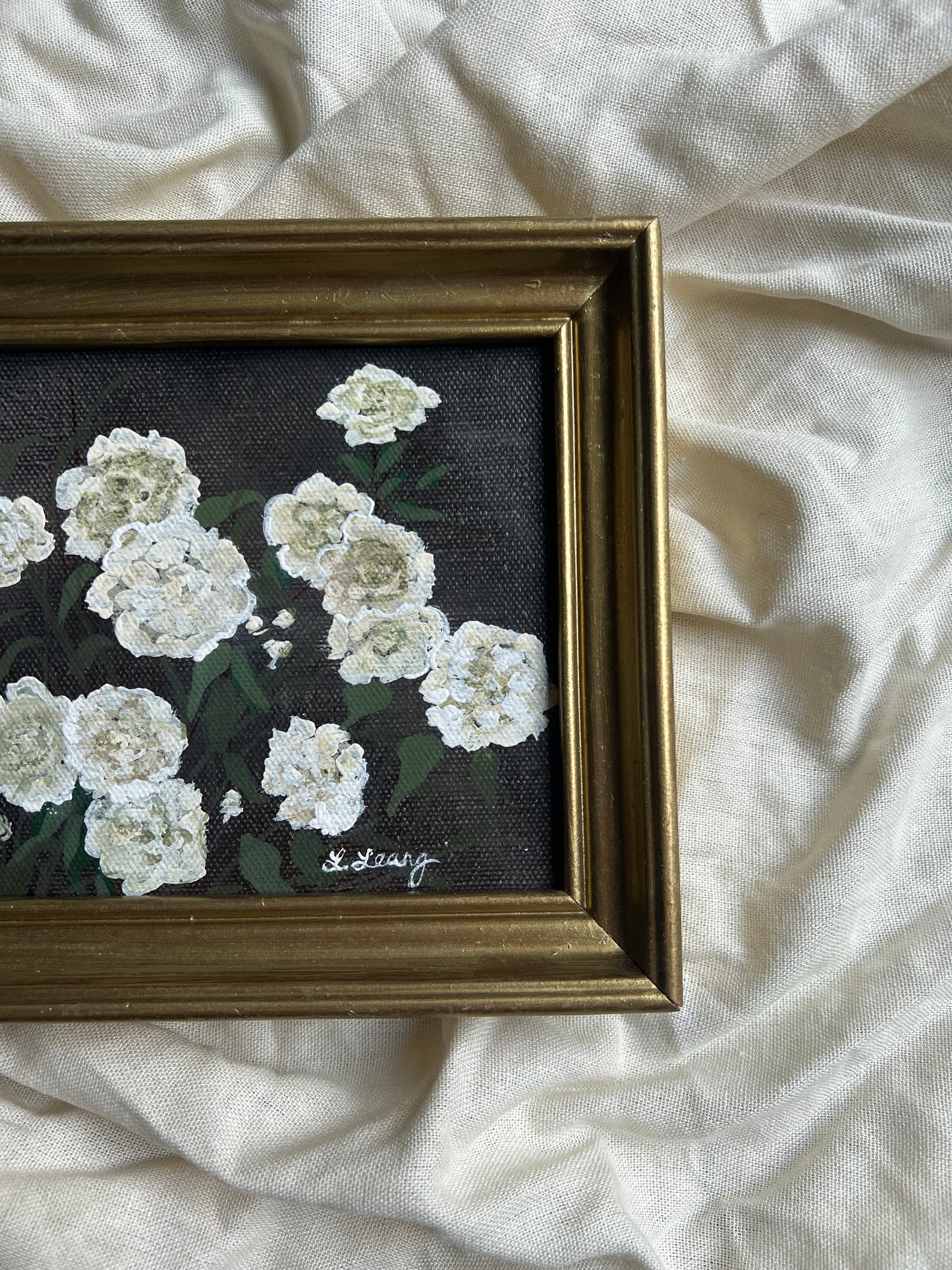 Petals in porcelain